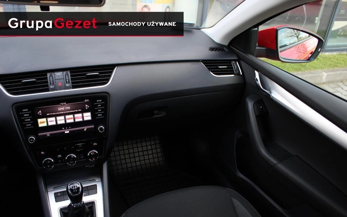 Skoda Octavia cena 58990 przebieg: 151500, rok produkcji 2018 z Nowogrodziec małe 56